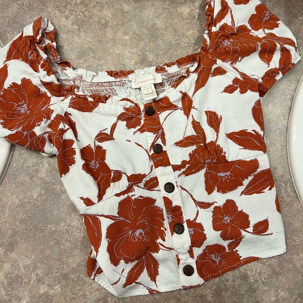 Floral crop top